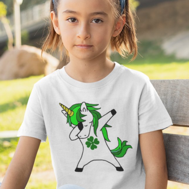 Camiseta Dabbing Unicorn San Patricio (Subido por el creador)