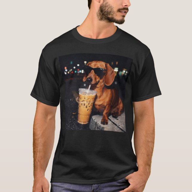 Camiseta Dachshund Divertido Bebiendo Café Helado (Anverso)