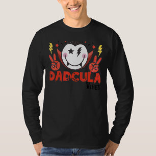 Camiseta Dadcula Vibes Retro Halloween Vampiro Face Happy F