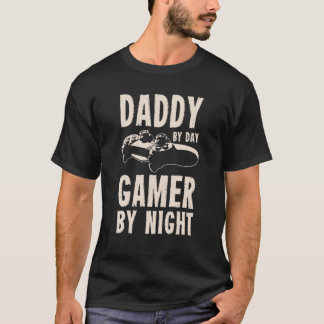 Camiseta Daddy By Day Gamer By Night | Juegos