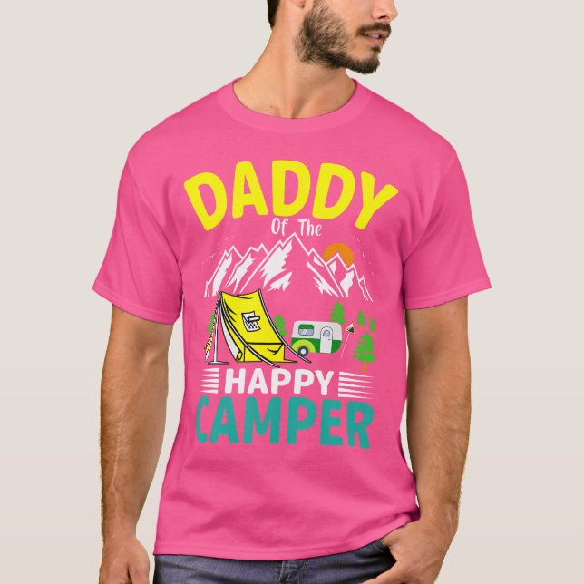 Camiseta Daddy Of The Camper Dad 1St Birthday Family Campin (Anverso)