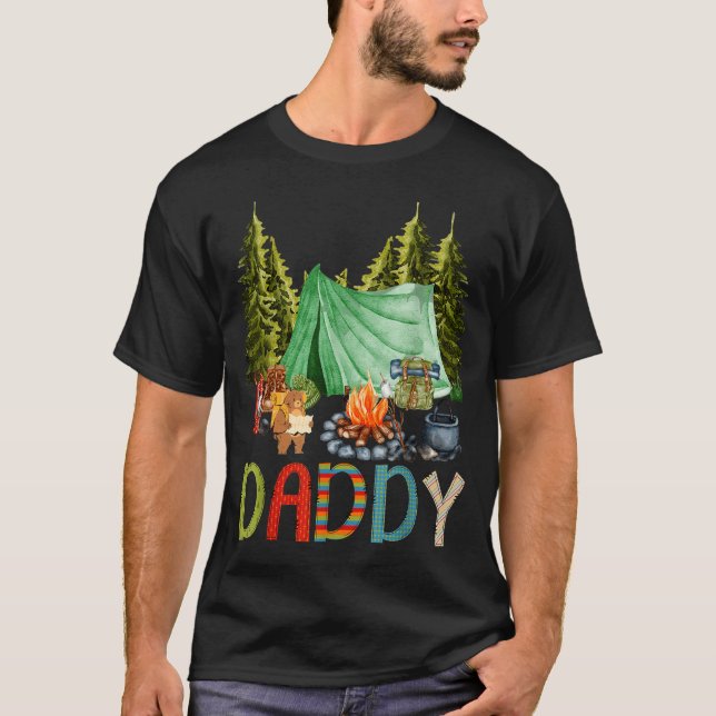 Camiseta Daddy Of The Happy Camper 1st Birthday Bear Camng  (Anverso)