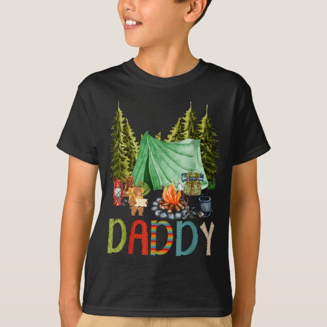 Camiseta Daddy Of The Happy Camper 1st Birthday Bear Camng  (Anverso)