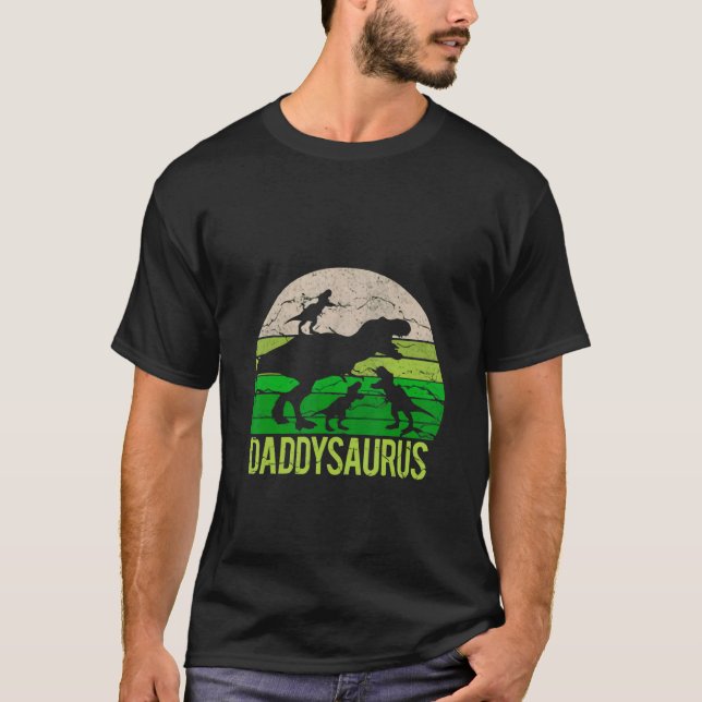 Camiseta Daddy Saurus Y Tres Babysaurus Saurus (Anverso)