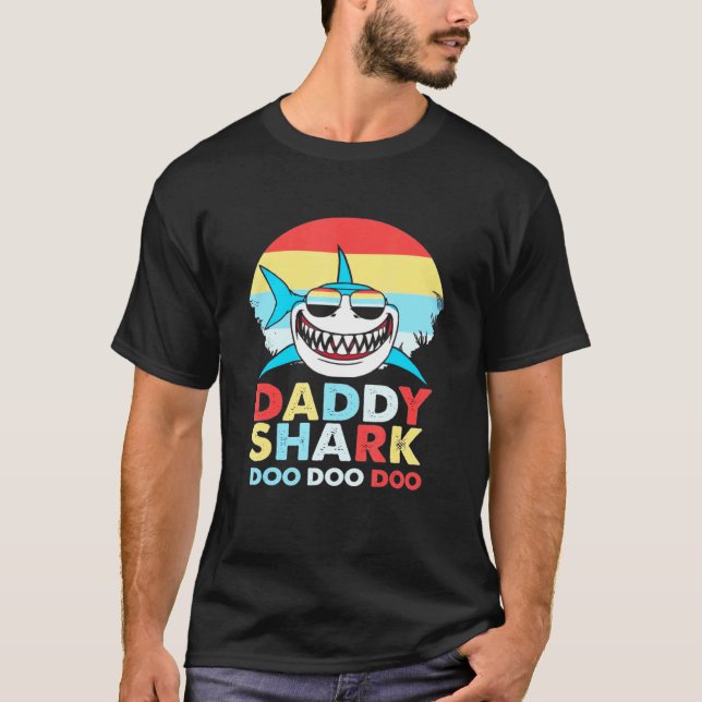 Camiseta Daddy Shark Doo Doo (Anverso)