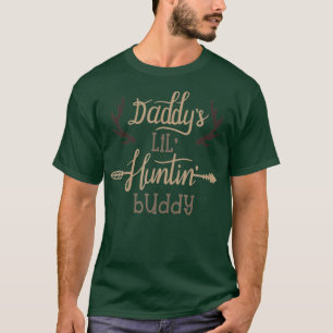 Camiseta Daddys Lil Cazando niños budistas cazando a Deer A