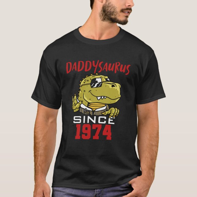 Camiseta Daddysaurus desde 1974 (Anverso)