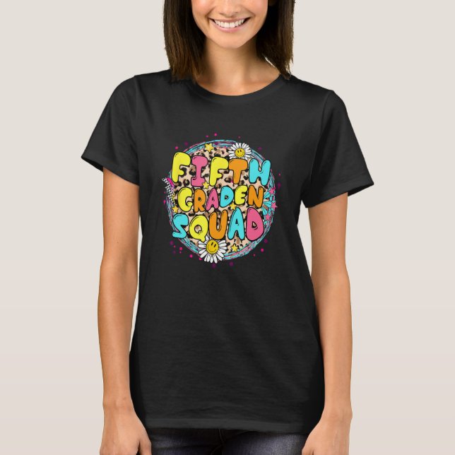 Camiseta Daisy Fifth Grade Squad Back to School Retro Groov (Anverso)