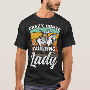 Camiseta Dama de Crazy Horse haciendo saltos ecuestres a ca