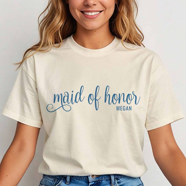 Camiseta Dama de Honor de Letra Azul Caligrafía Retro (Blue on Natural)