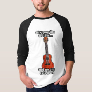 Camiseta Dame la guitarra y nadie se lastima.