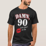 Camiseta Damm 90 se ve bien en mi Guay 90th Birthday Famil<br><div class="desc">Damm 90 Se Ve Bien En Mi Familia Guay 90.</div>