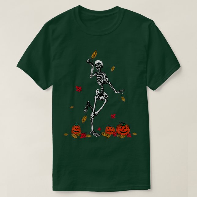 Camiseta Dancing Skeleton in Fall Leaves Pumpkin Funny Cute (Diseño del anverso)