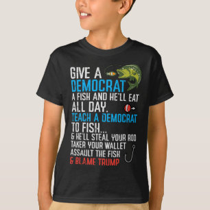 Camiseta Dar a un demócrata pescado divertido pesca republi