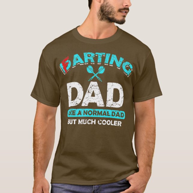Camiseta Darting and Farting Daddy Funny Farts Dart Dad (Anverso)