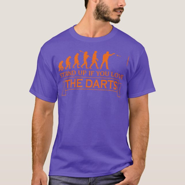 Camiseta Darts Evolution Se Levanta Si Te Encantan Los Dard (Anverso)