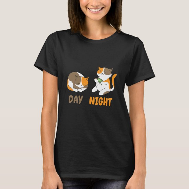 Camiseta day night cats playing video games (Anverso)