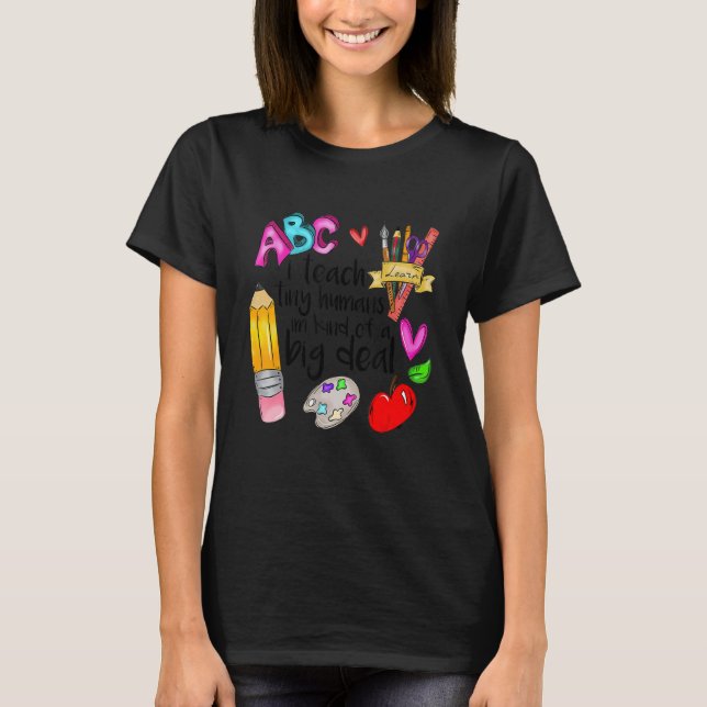 Camiseta Daycare Teacher I Teach Tiny Humans I'm Kind Of Bi (Anverso)