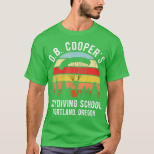 Camiseta DB Coopers Skydiving School Portland Oregon Retro
