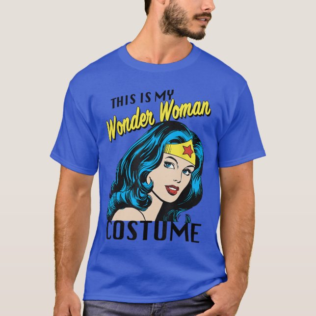 Camiseta DC Comics Este es el texto de mi disfraz de Mujer  (Anverso)