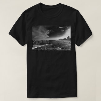 Camiseta de acero de la imagen del embarcadero B&W