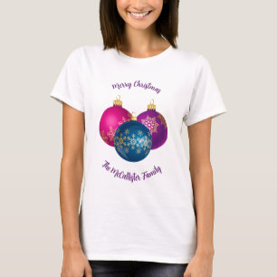 Camiseta de adornos navideños coloridos