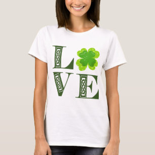 Camiseta de amor de trébol de trébol verde irlandé