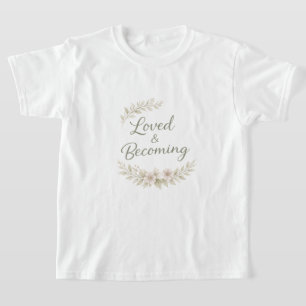 Camiseta de arte de IA con acentos botánicos y cit