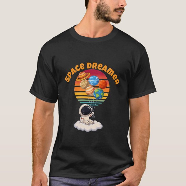 Camiseta de astronauta con globos de planetas (Anverso)