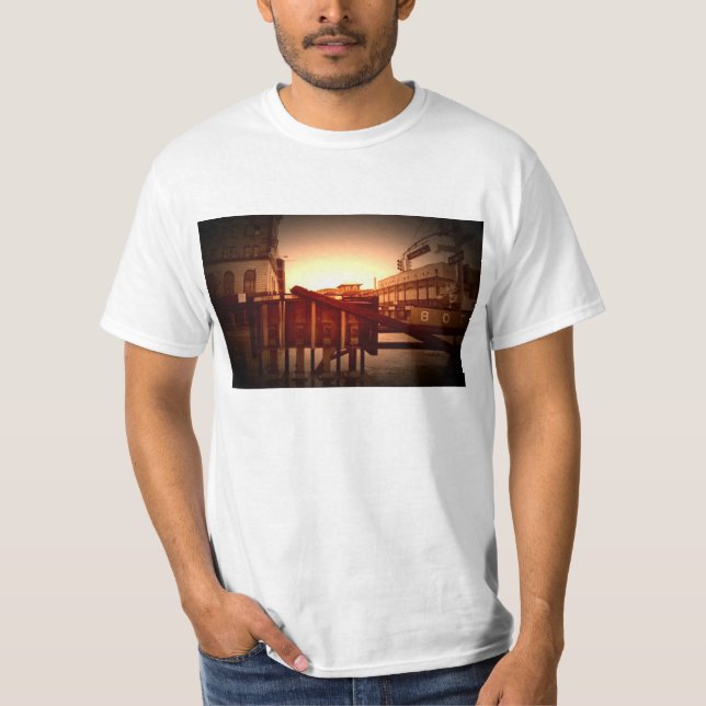 Camiseta de B.O.T (Anverso)