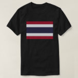 Camiseta de bandera tailandesa básica<br><div class="desc">Historia de la Bandera del Reino de Tailandia: La bandera tricolor del Reino de Tailandia, a través del título real de Rama VI el 28 de septiembre de 1917, demuestra la magnífica belleza y cultura del Reino de Tailandia, y cada color de la bandera refleja claramente eso. El blanco en...</div>