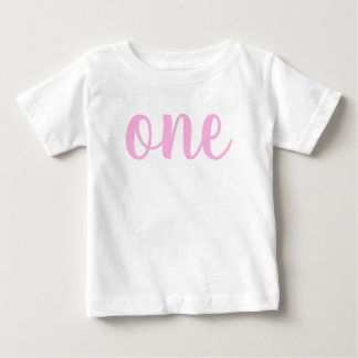 Camiseta De Bebé 1.ᵉʳ bebé de primer cumpleaños rosa una cursiva