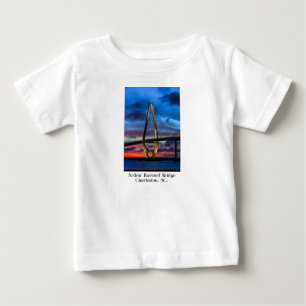 Camiseta De Bebé A Medida Que Se Encienden Las Luces