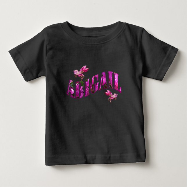 Camiseta De Bebé Abigail, nombre de niña hecho de flores rosadas, b (Anverso)