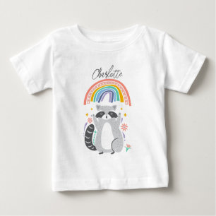 Camiseta De Bebé Add Name to Racoon and rainbow Birthday Party