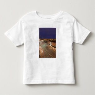 Camiseta De Bebé Amanecer en Main Street de Bismarck, Dakota del No