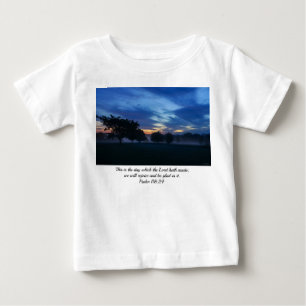 Camiseta De Bebé Amanecer y Niebla
