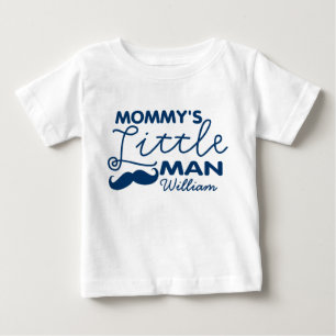 Camiseta De Bebé Añadir nombre al pequeño hombre de mamá