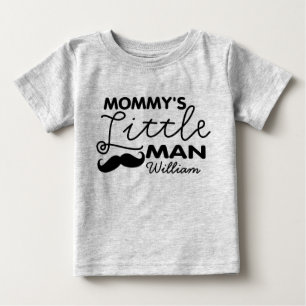 Camiseta De Bebé Añadir nombre al pequeño hombre de mamá