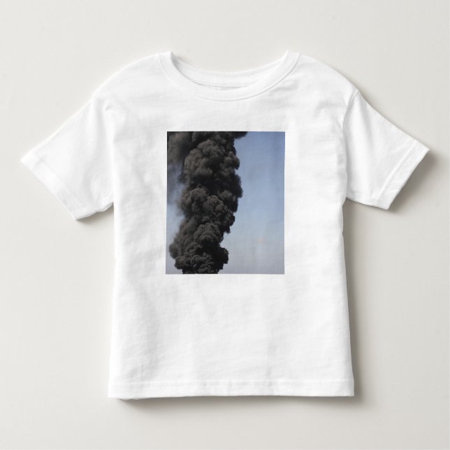 Camiseta De Bebé Aparecen nubes oscuras de humo y fuego (Anverso)