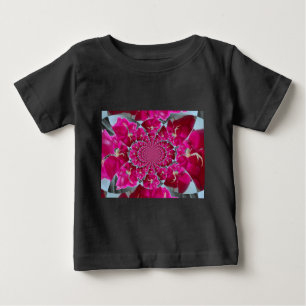 Camiseta De Bebé Araña blanca sobre una bella rosa roja