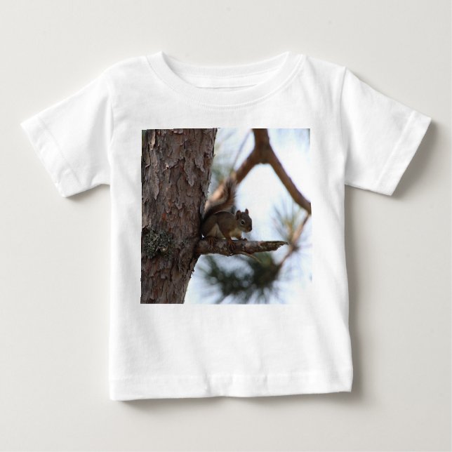 Camiseta De Bebé Ardilla en un árbol de pino (Anverso)