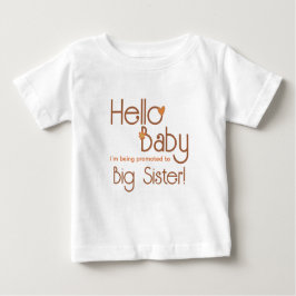 Camiseta De Bebé Ascendida a Hermana Mayor Hello Baby Retro