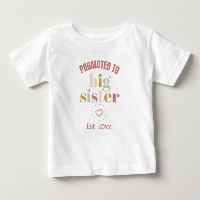 Camiseta De Bebé Ascendido a Hermana Mayor con Fecha Personalizada (Anverso)