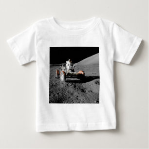 Camiseta De Bebé Astronauta en la luna durante la misión Apolo 17