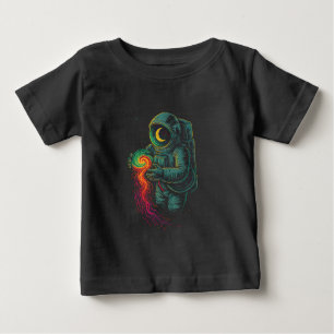 Camiseta De Bebé Astronauta sosteniendo una espiral cósmica