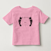 "Aunque Ella Sea Pequeña Ella Es Feroz" Noche de V