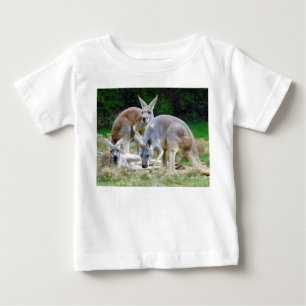 Camiseta De Bebé Australiano KangaROOS que se relaja en el Sun
