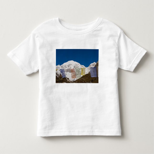 Camiseta De Bebé Banderas de oración y Monte Jhomolhari, Bután. (Anverso)
