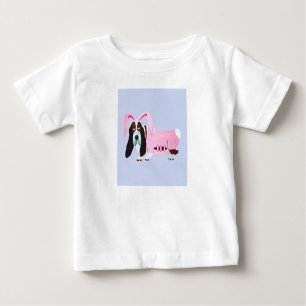 Camiseta De Bebé Basset Hound con traje de conejo